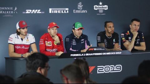 Hamilton reconoce rapidez de Ferrari