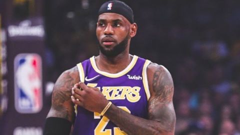 LeBron encesta 32 y Davis 21 en triunfo de Lakers sobre Jazz