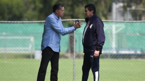 Peláez sostiene charlas en el redil de Chivas este día