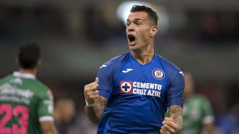 Cruz Azul mantiene encendida la esperanza de liguilla