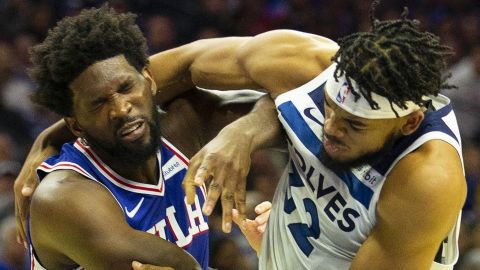 La NBA suspende a Joel Embiid y Karl-Anthony Towns