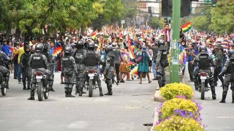 Al menos cinco muertos en graves enfrentamientos en Bolivia