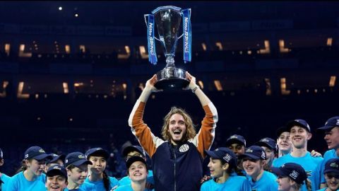 Stefanos Tsitsipas es campeón de las Finales de ATP