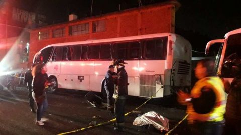 Reportan choque de autobuses en la México-Pachuca; 9 muertos