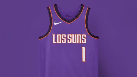 Los Suns presentan su nuevo uniforme con el que jugarán en México