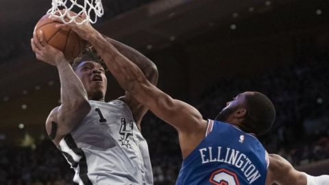 Spurs rompen racha de 8 derrotas, vencen 111-104 a Knicks