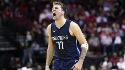 De mano de Doncic y Hardaway Jr., Mavs sorprenden a Rockets