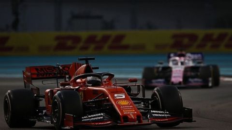 VIDEO: ¡Pérez y Vettel chocan en el test de Abu Dhabi!
