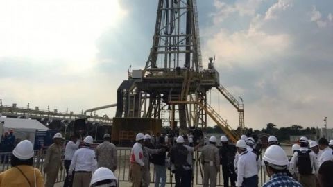 Descubren yacimiento gigante de petróleo en Tabasco