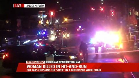 Mujer en silla de ruedas atropellada por automovilista.