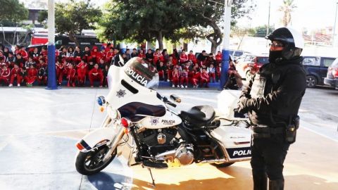 Realizan programa ''Escuela informada escuela segura''