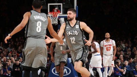 Knicks limitan a Nets en el disparo y se imponen