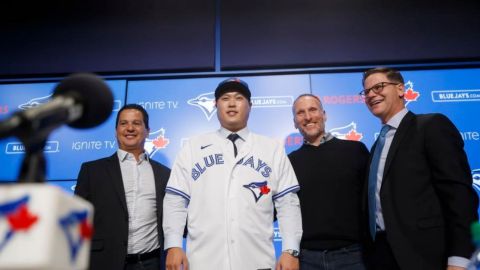 Azulejos presentaron oficialmente a Hyun-Jin Ryu