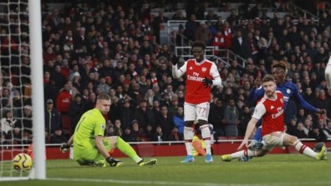 Chelsea derrota a Arsenal en amargo debut en casa de Arteta