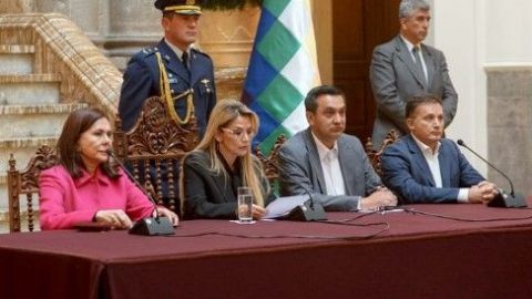Embajadora de México es expulsada, se considera "persona no grata"