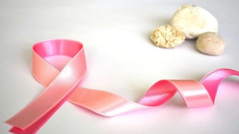 Google crea AI para detectar el cáncer de mama y supera a doctores