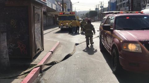 Abren acceso a calle tercera y cuarta