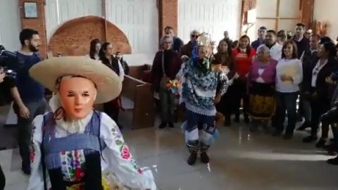 VIDEO: Comunidad perépecha de Rosarito baila para el gobernador