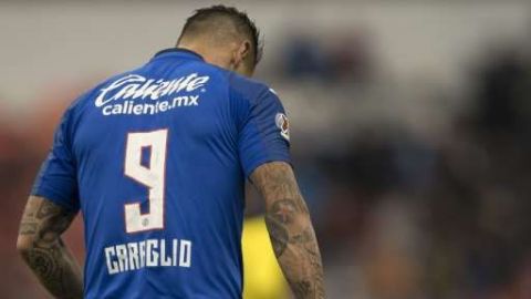 Cruz Azul pierde a Milton Caraglio por fractura
