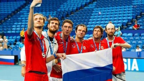 Rusia y Gran Bretaña pasan a cuartos de final en la Copa ATP