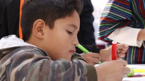 Alumnos de educación básica regresan a clases este miércoles