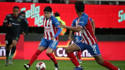 Las renovadas Chivas vencen 2-0 a Ciudad Juárez