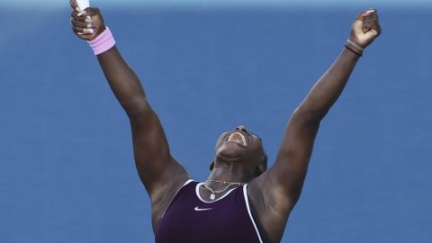 Serena Williams gana en Auckland, primer título en 3 años