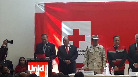 Toma protesta Rubén Risoñol Monge como delegado de Cruz Roja