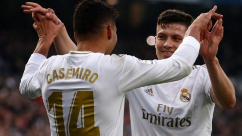 Casemiro se viste de goleador y da la victoria al Madrid con un doblete