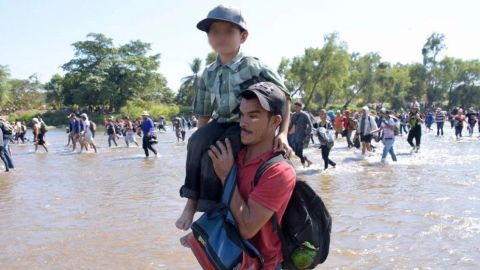 Guatemala y México han deportado unos 752 inmigrantes hondureños de caravana