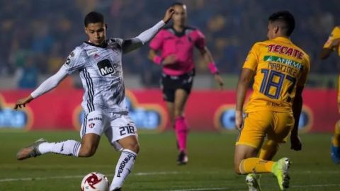 Tigres consigue su primera victoria frente al Atlas