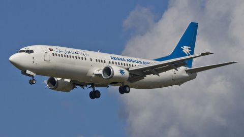 Avión de pasajeros de Ariana Airlines se estrella en Afganistán