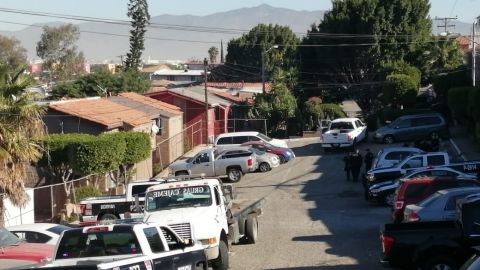 Atacan a policías municipales en El Lago