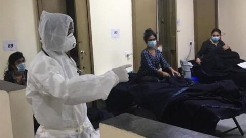 Aumentan a 425 los muertos y a 20.438 los infectados por coronavirus en China