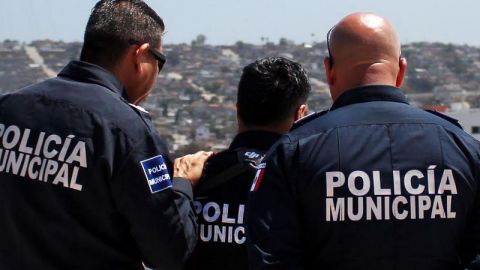 Confirman detención en EEUU de policías de Tijuana