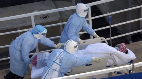 Ya son 490 muertos y 24.324 infectados por el nuevo coronavirus en China