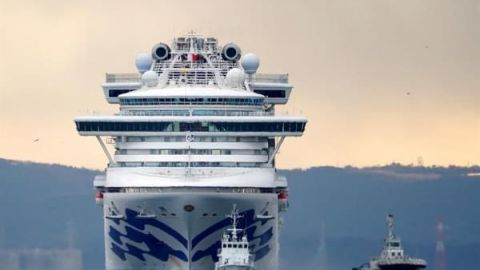 Detectan 41 casos de contagio de coronavirus en crucero amarrado en Yokohama
