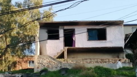 Hallan cuerpo en estado de descomposición dentro de una casa abandonada