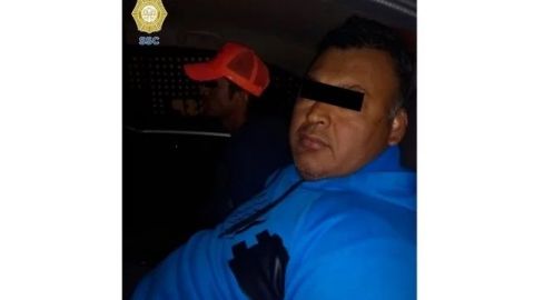 Sujetos entran a iglesia y asaltan a 3 feligreses