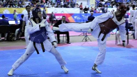 María Espinoza conquista el oro en Abierto Mexicano de Taekwondo