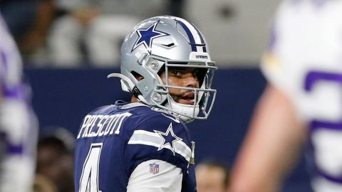 Cowboys quiere asegurar a su quarterback Dak Prescott