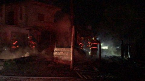 Incendio devoró una casa en Ejido Maclovio Rojas