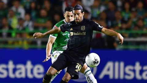 León toma ventaja ante Vela y LAFC