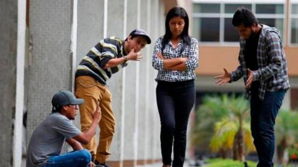 Van por tres años de cárcel para acosadores en espacios ...