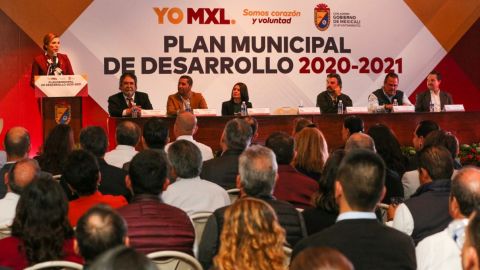 Alcaldesa de Mexicali presenta plan municipal de desarrollo 2020 - 2021