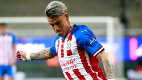 Cristian Calderón pide disculpas por haberse ido de fiesta