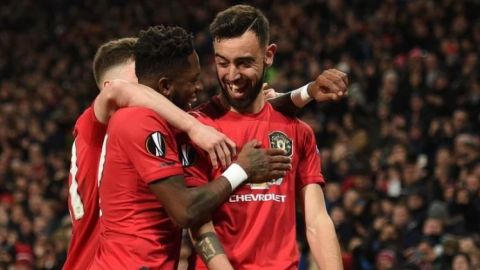 El Manchester United golea al Brujas y avanza en Europa League