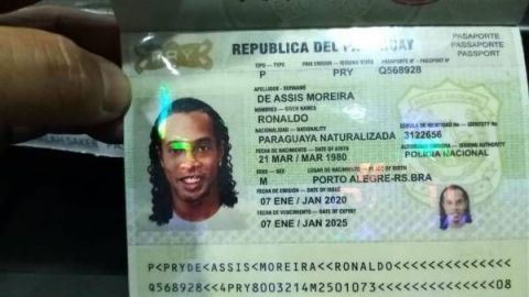 Ronaldinho, investigado por pasaportes falsos