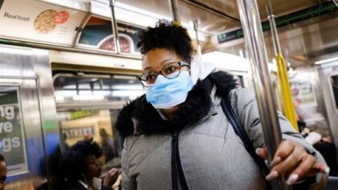 Casos de coronavirus en N. York se eleva 44 y gobernador propone seguro viaje