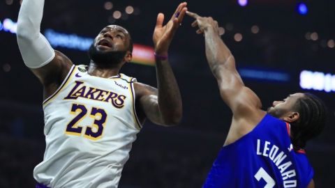 Lakers vencen a Clippers por 1ra vez en esta temporada